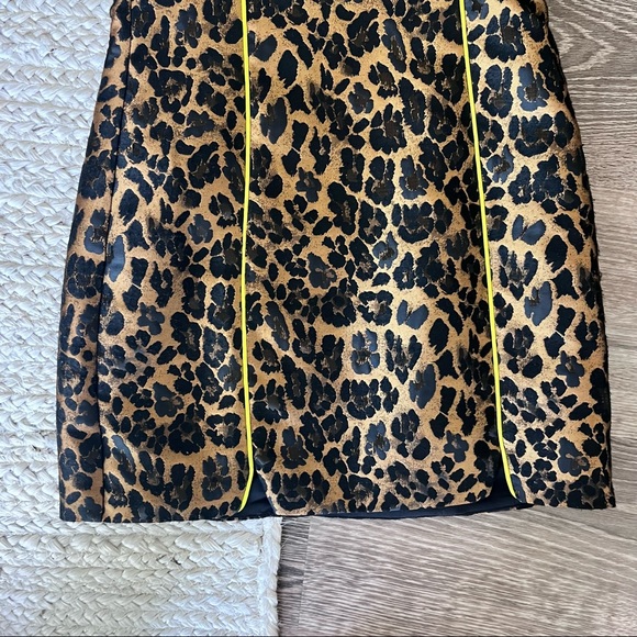 Jett Fitted Mini Dress - Picture 3 of 6